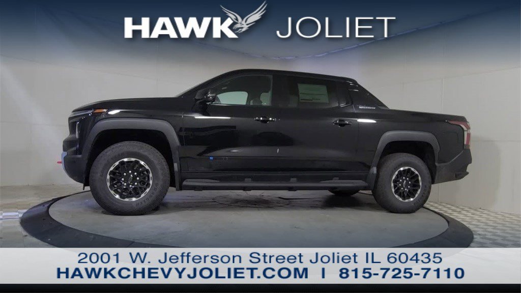 New 2026 Chevrolet Silverado EV Trail Boss AWD/4WD image 13