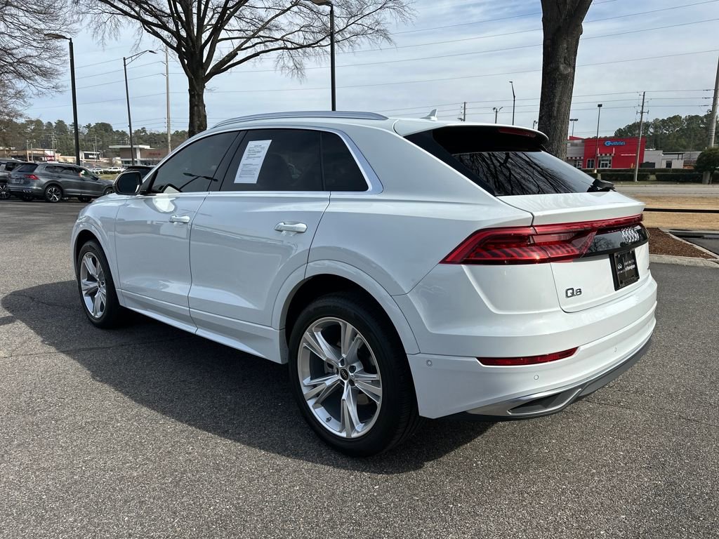 Used 2023 Audi Q8 Premium Plus image 9