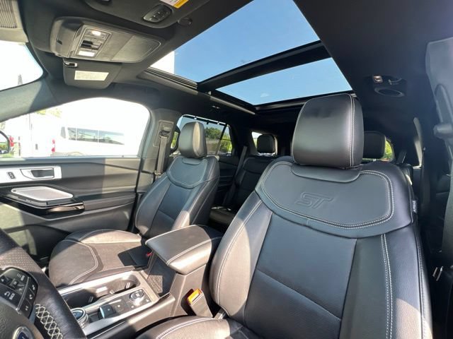 Used 2023 Ford Explorer ST w/ Equipment Group 401A AWD/4WD image 27