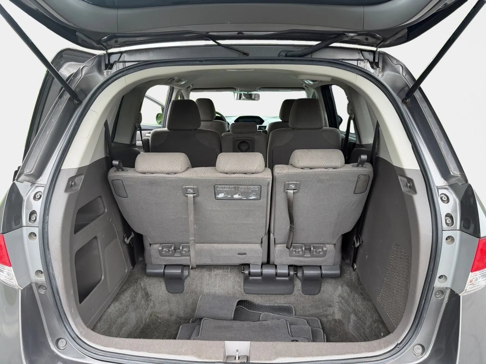 Used 2014 Honda Odyssey EX image 13