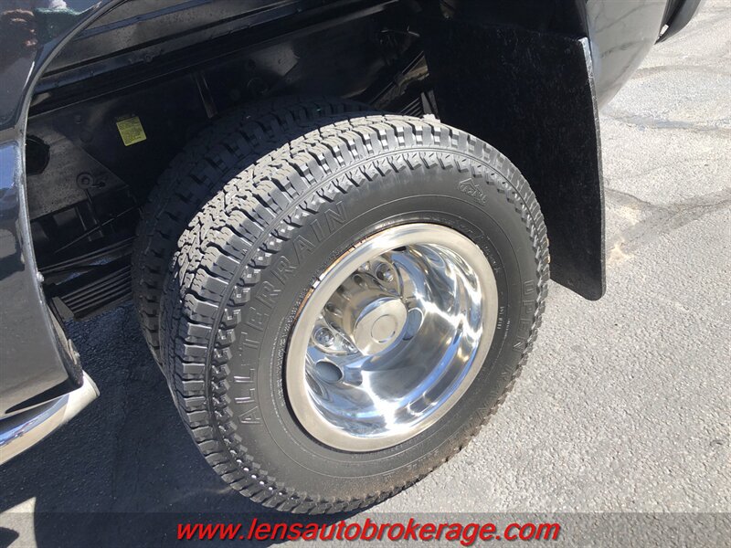 Used 2002 Chevrolet Silverado 3500 LT AWD/4WD image 24