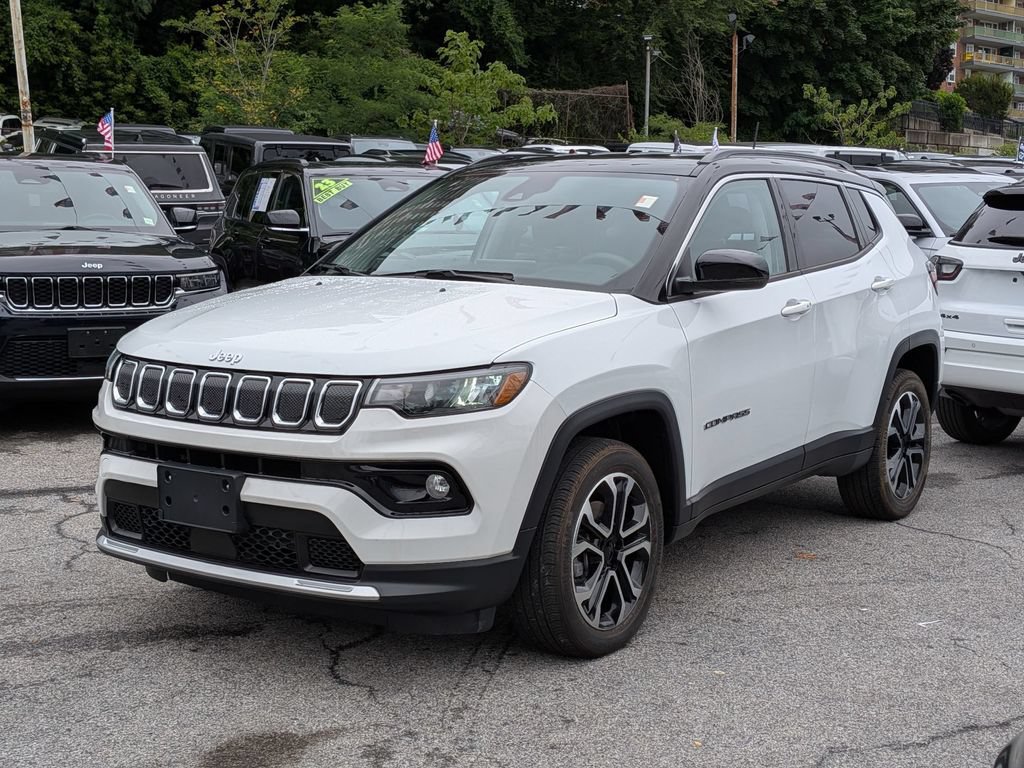 Used 2022 Jeep Compass Limited AWD/4WD image 2