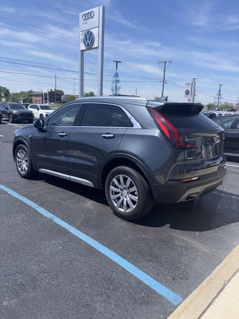 Used 2021 Cadillac XT4 Premium Luxury AWD/4WD image 5