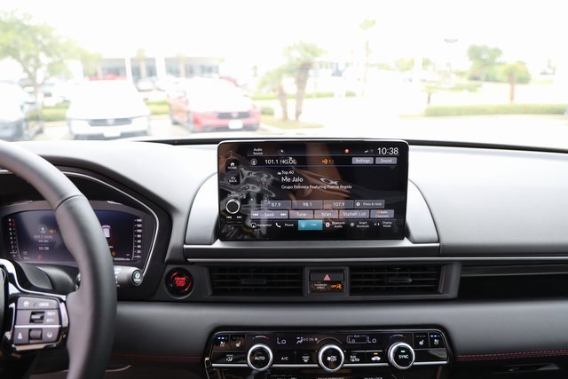 New 2025 Honda Pilot Black Edition image 19