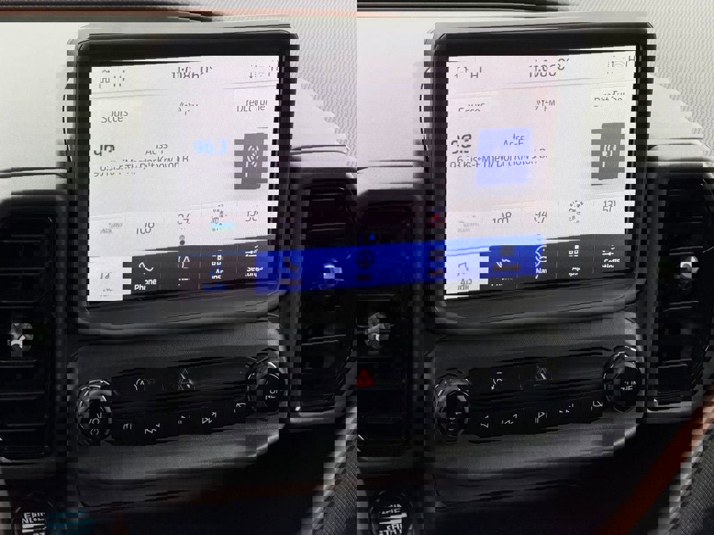 Certified 2024 Ford Bronco Sport Outer Banks w/ Tech Package image 32