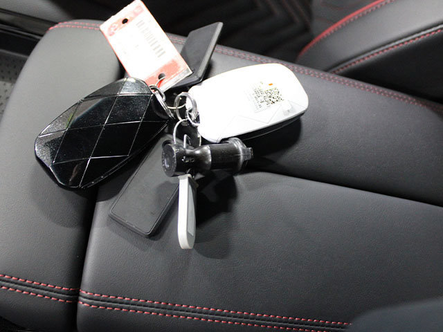Used 2025 Genesis G80 3.5T Sport AWD/4WD image 18