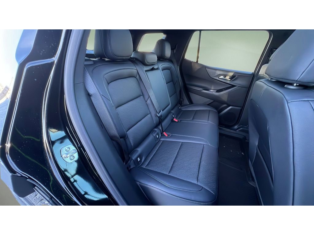 New 2026 Chevrolet Equinox LT w/ Convenience Package II image 31