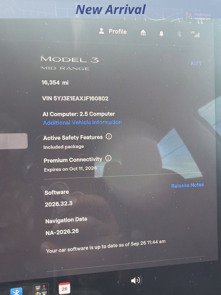 Used 2018 Tesla Model 3 Mid Range RWD image 9
