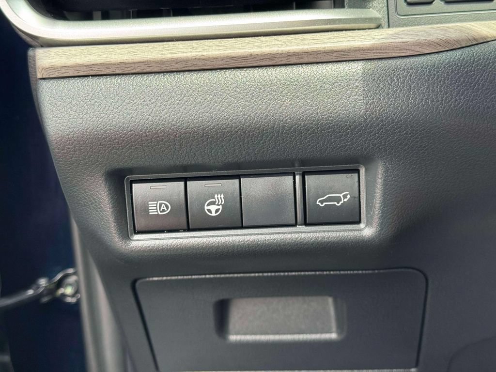Used 2026 Toyota Grand Highlander AWD image 23