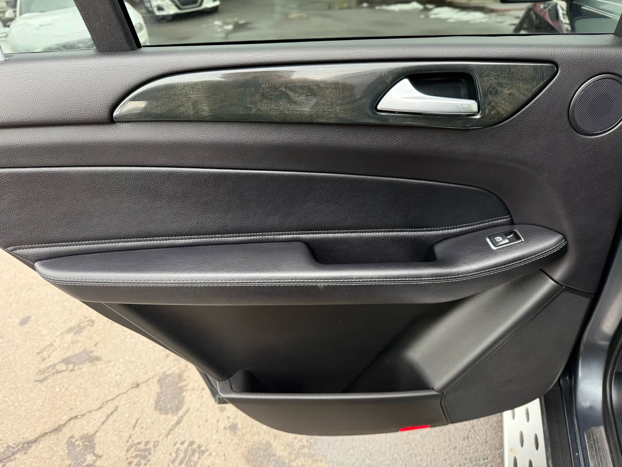 Used 2017 Mercedes-Benz GLS 450 4MATIC w/ Premium Package image 18