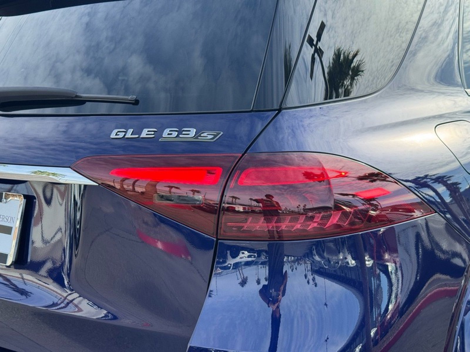 New 2026 Mercedes-Benz GLE 63 AMG S image 18