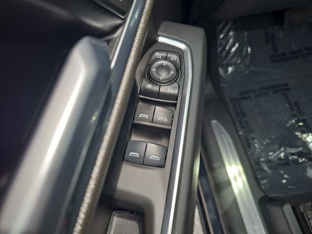 Certified 2025 GMC Sierra 1500 SLT RWD image 16