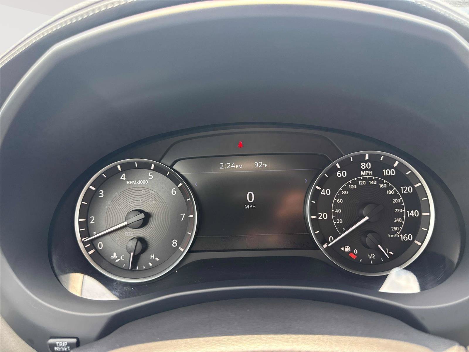 Certified 2025 INFINITI QX50 Luxe AWD/4WD image 16