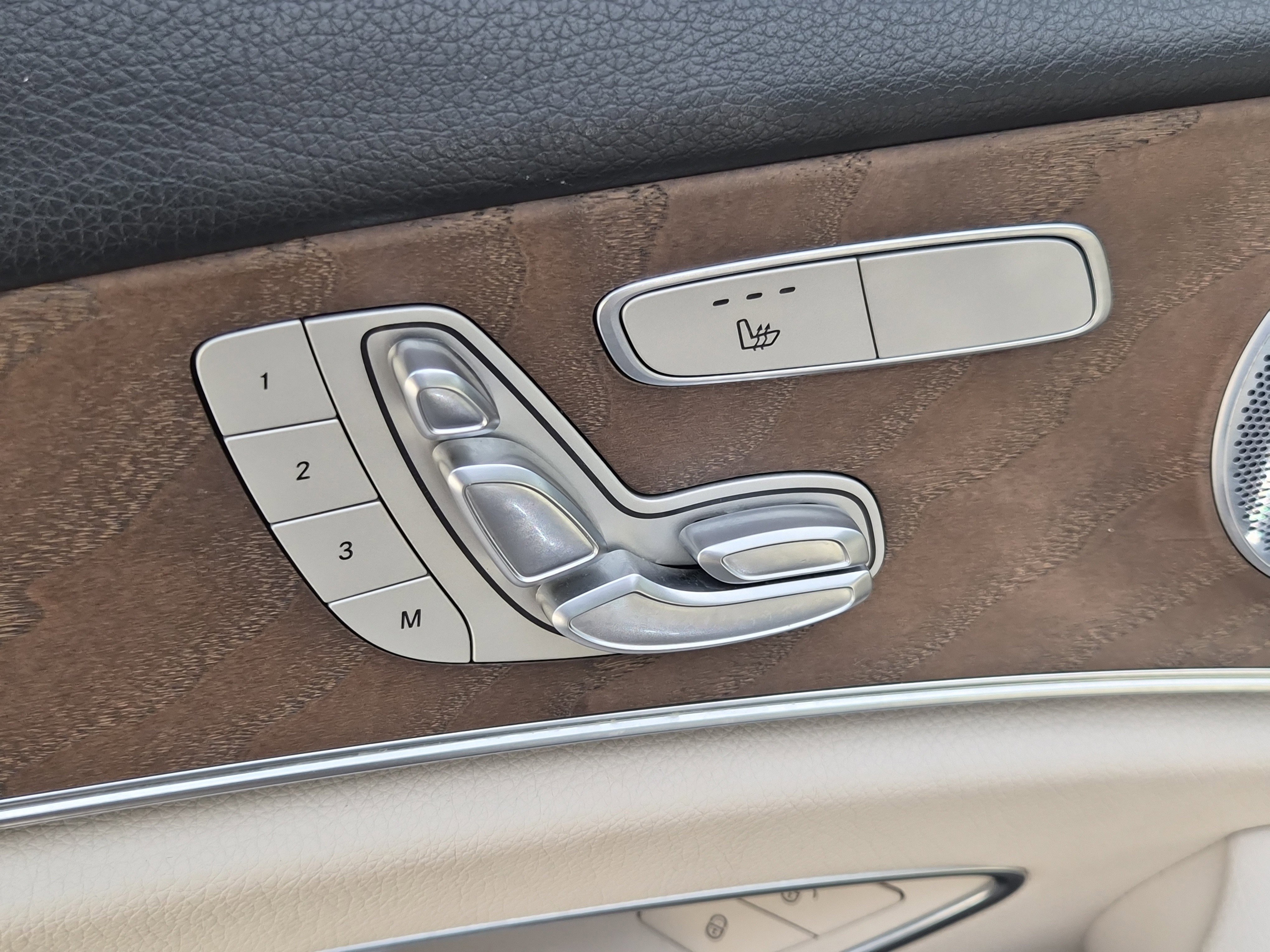 Used 2021 Mercedes-Benz E 350 4MATIC Sedan w/ Premium Package image 20