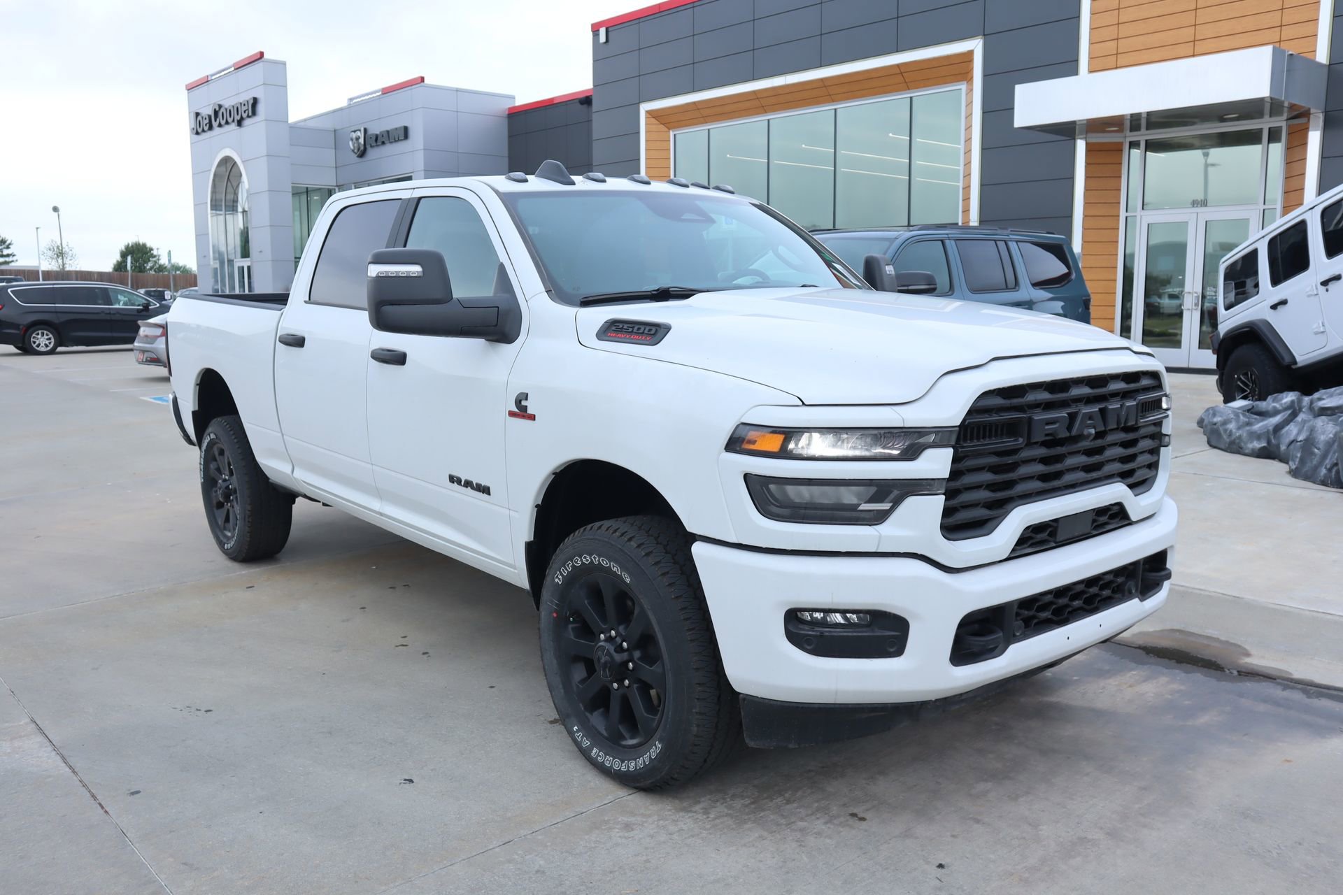 New 2026 RAM 2500 Big Horn AWD/4WD image 1