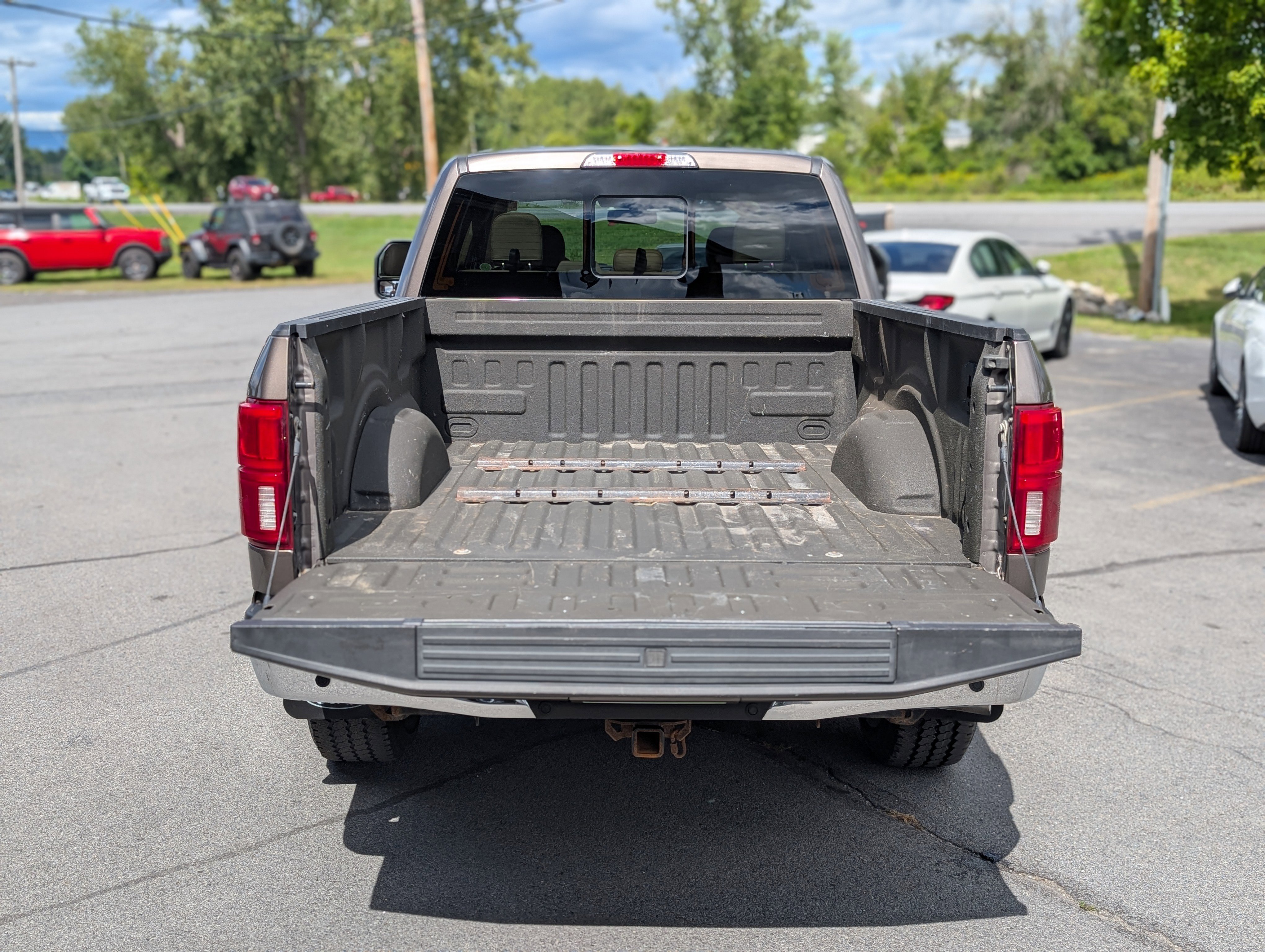 Used 2019 Ford F150 Lariat w/ Equipment Group 502A Luxury image 41
