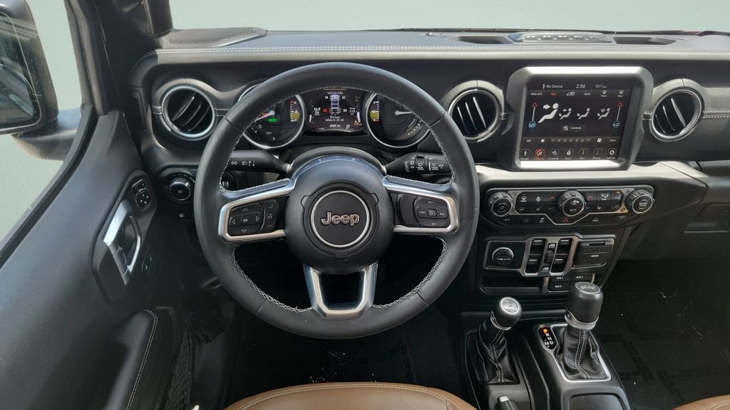 Used 2022 Jeep Wrangler Unlimited Sahara w/ Cold Weather Group AWD/4WD image 12