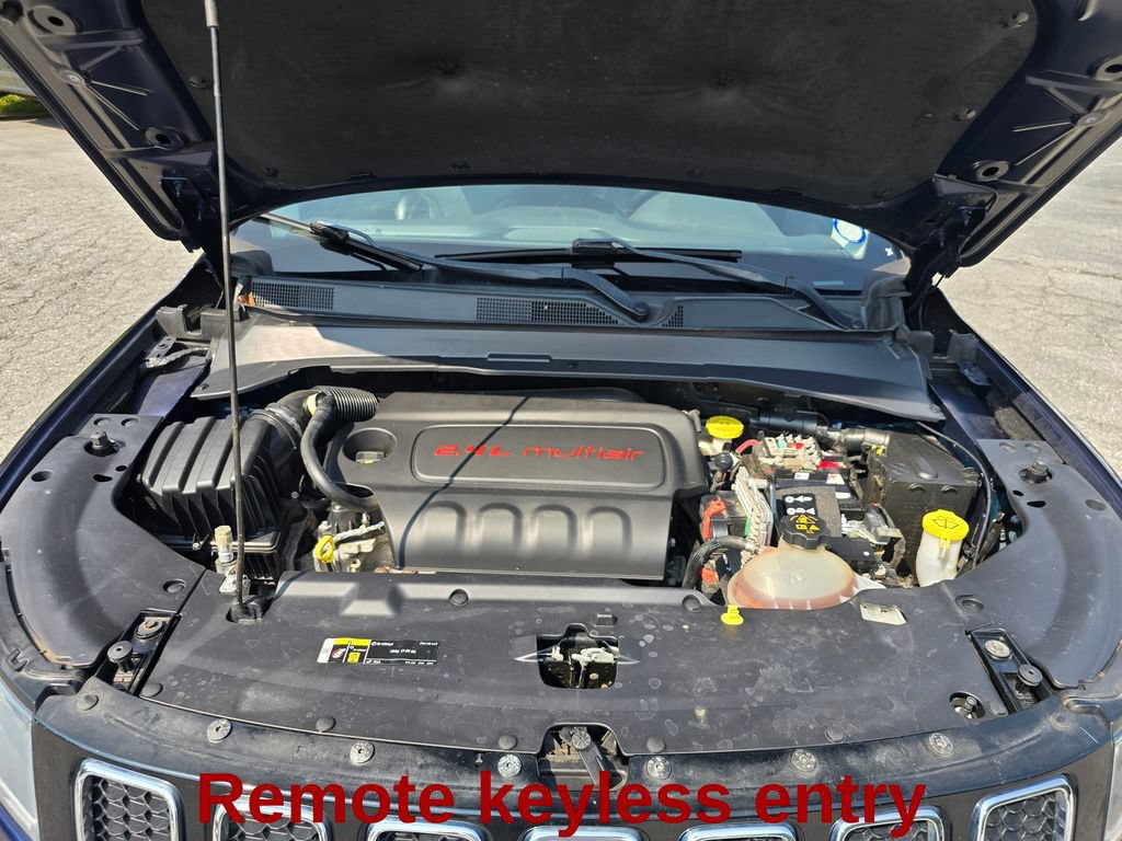 Used 2020 Jeep Compass Limited AWD/4WD image 19
