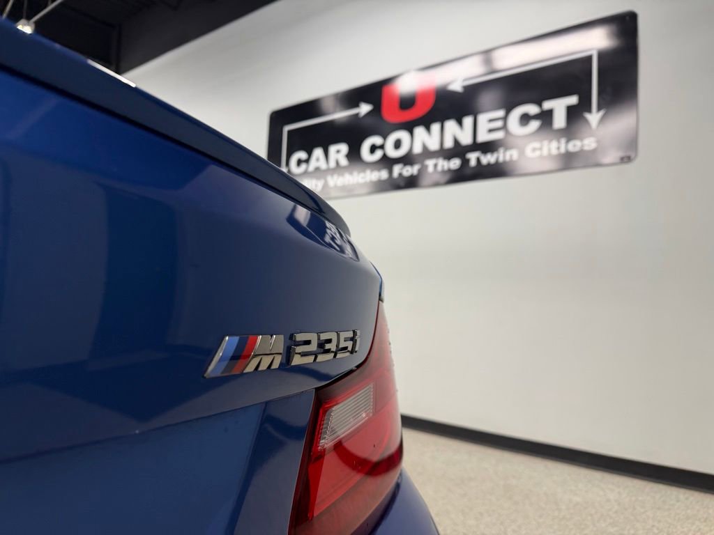 Used 2016 BMW M235i Coupe image 24