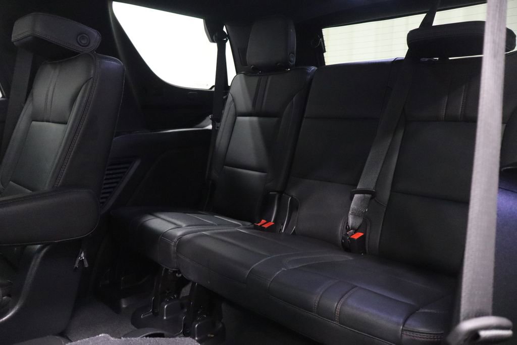Used 2021 Chevrolet Tahoe RST w/ Luxury Package AWD/4WD image 14