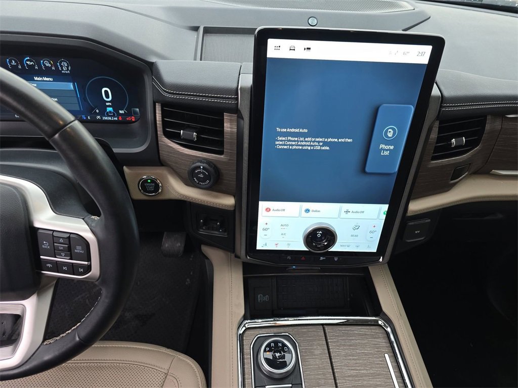 Used 2024 Ford Expedition Max Limited image 18