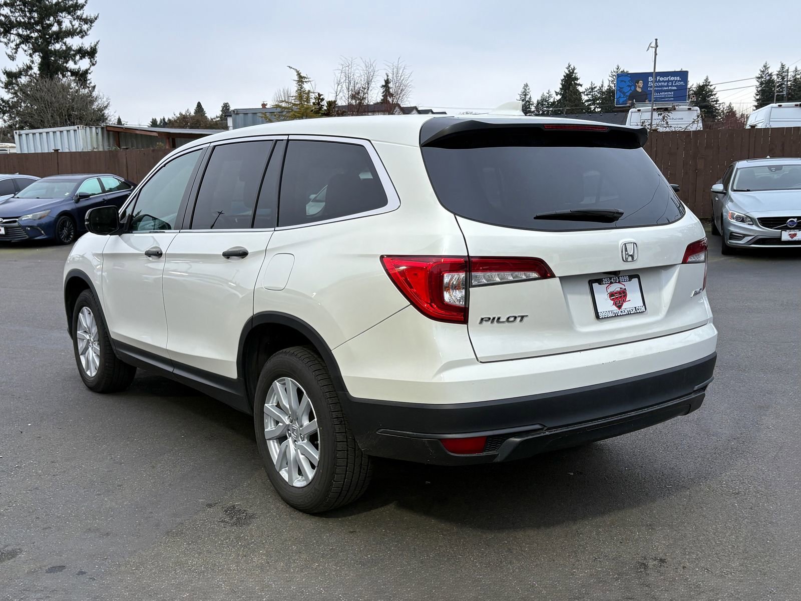Used 2019 Honda Pilot LX image 5
