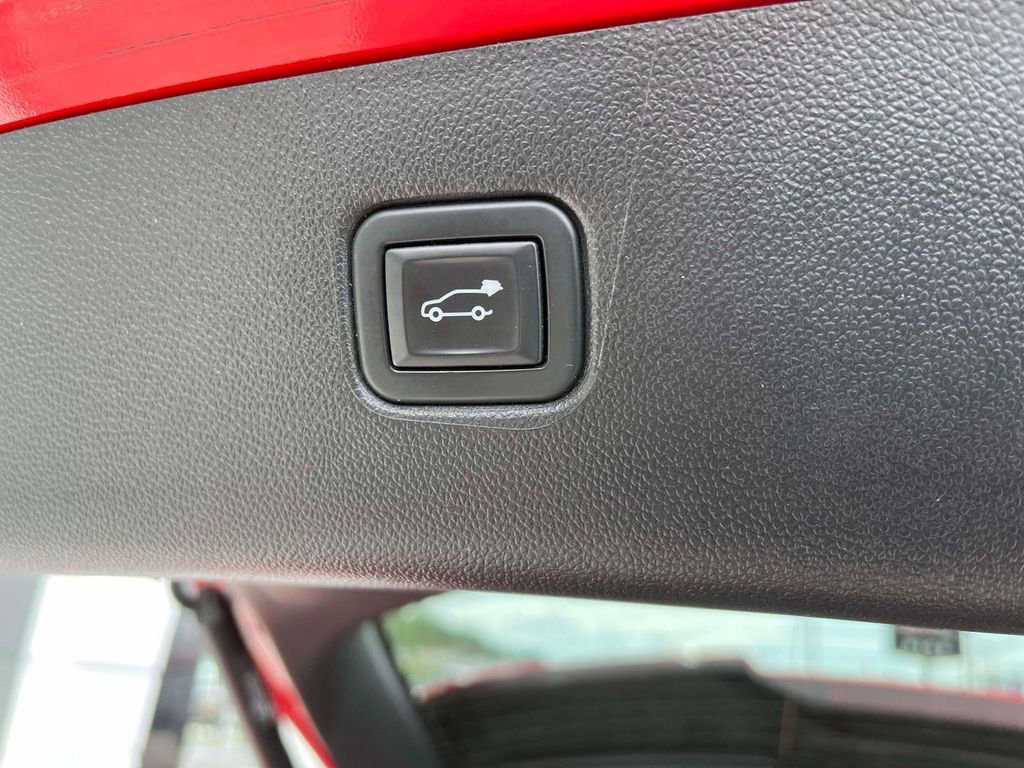 Used 2021 Chevrolet Blazer RS w/ Enhanced Convenience Package AWD/4WD image 18