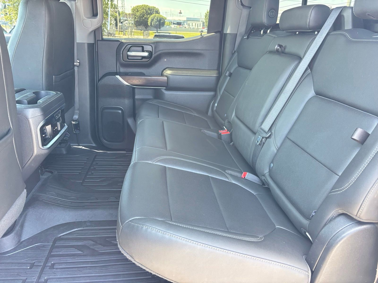 Used 2019 GMC Sierra 1500 SLT w/ SLT Premium Plus Package AWD/4WD image 17