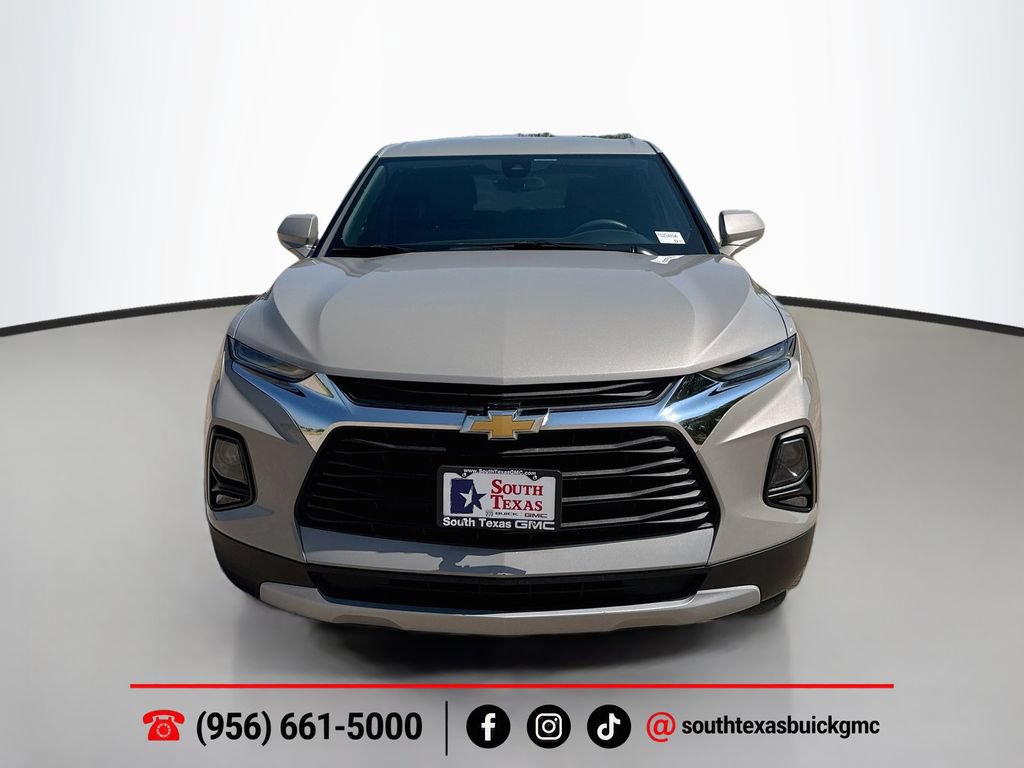 Used 2021 Chevrolet Blazer LT FWD image 2