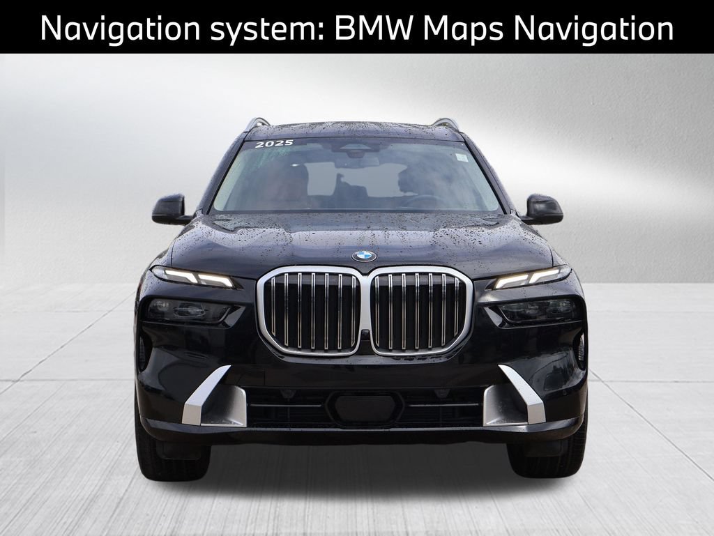 Certified 2025 BMW X7 xDrive40i w/ Premium Package AWD/4WD image 3