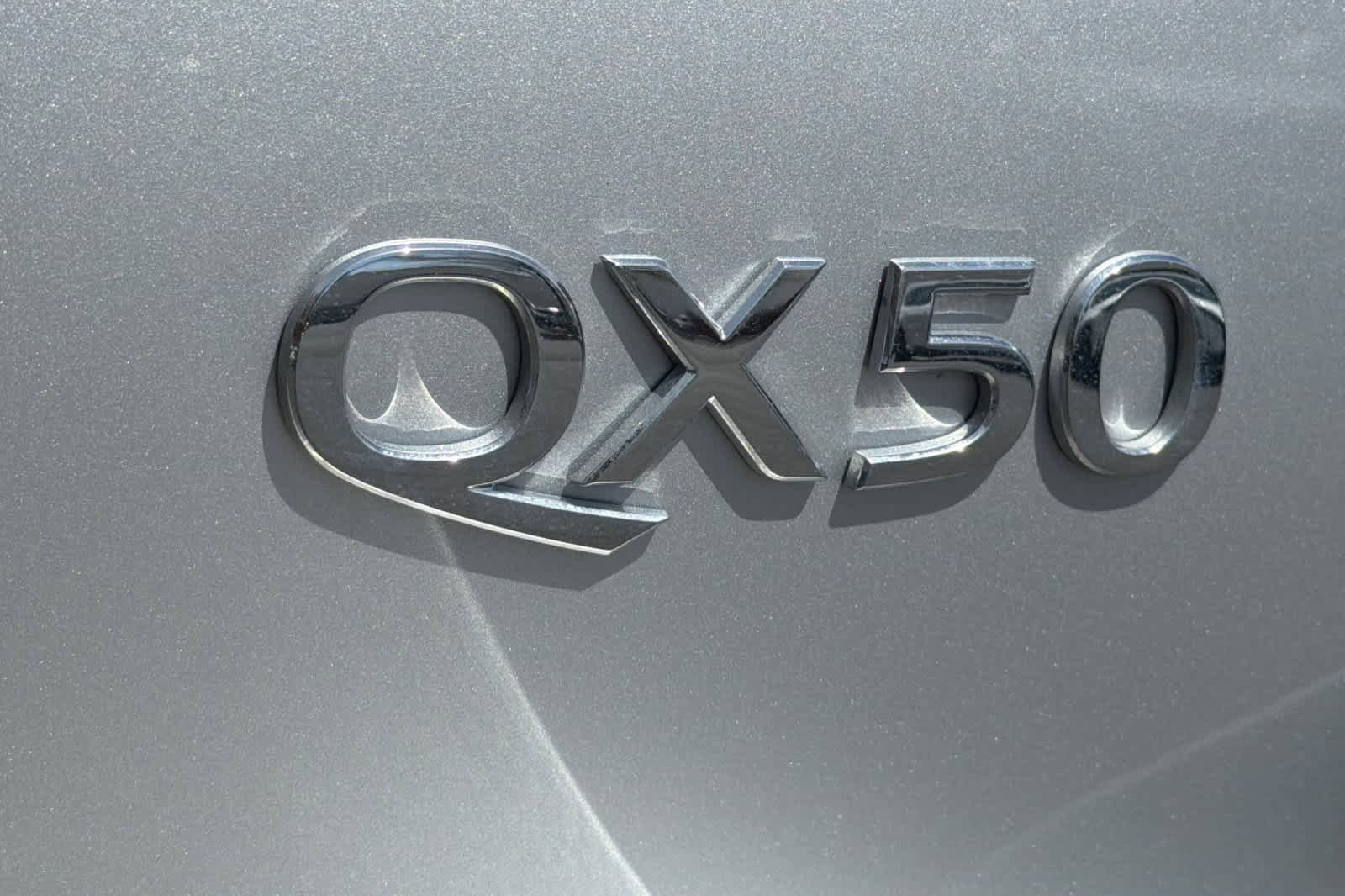Used 2017 INFINITI QX50 2WD image 12