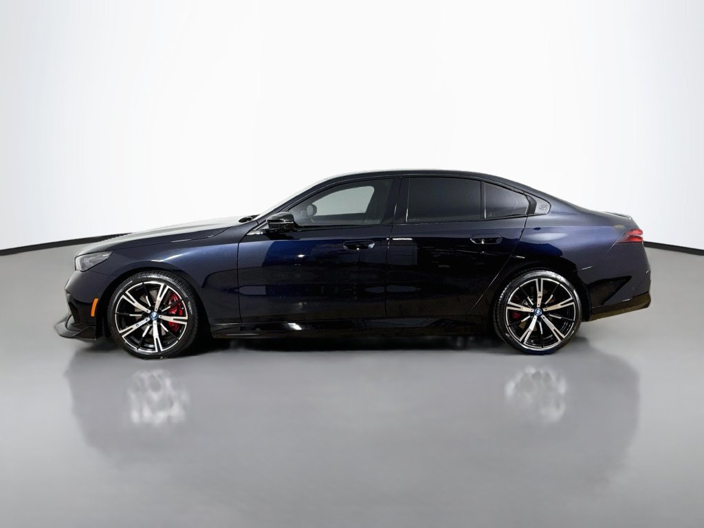Used 2024 BMW i5 M60 w/ Premium Package AWD/4WD image 4