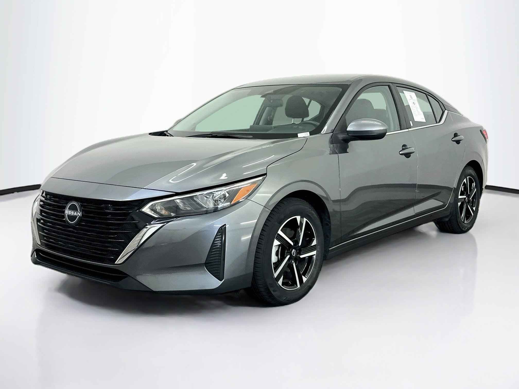 Used 2025 Nissan Sentra SV FWD image 3