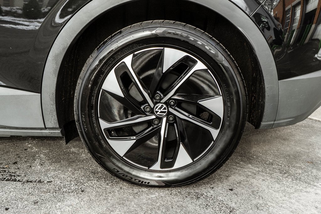 Used 2021 Volkswagen ID.4 Pro image 36