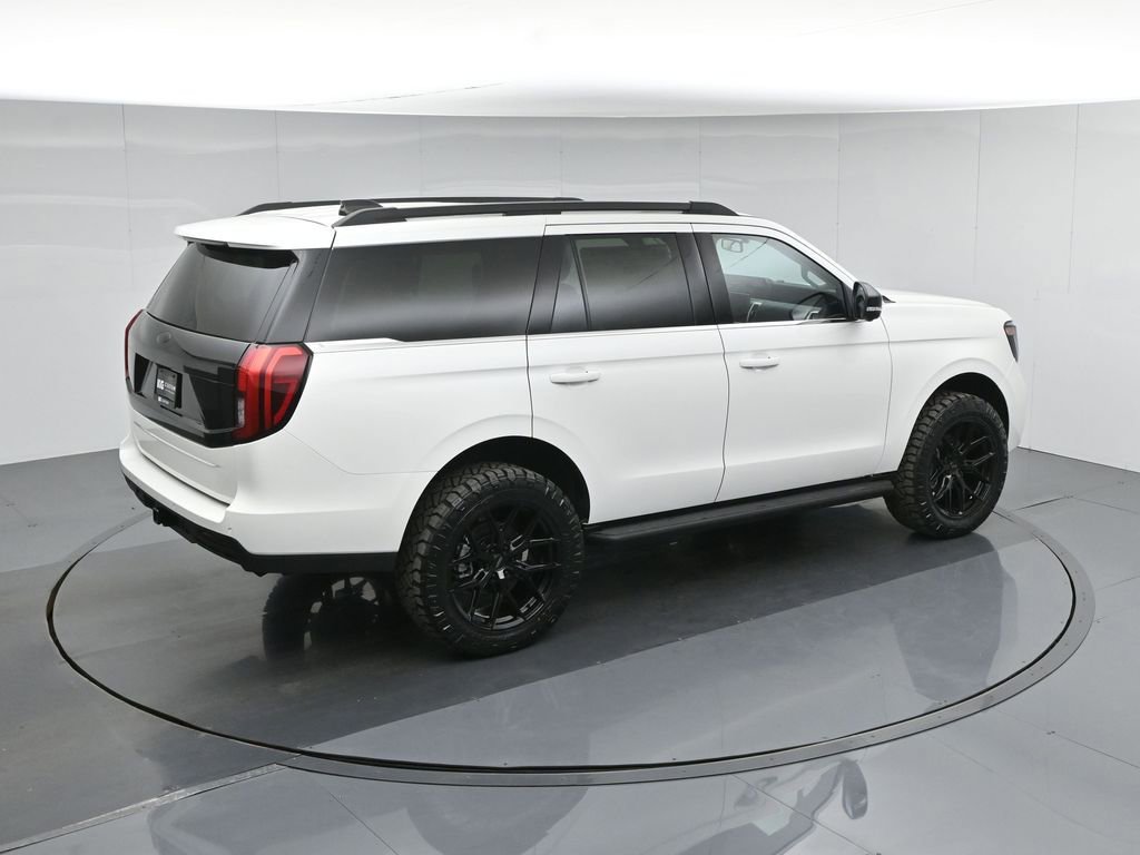 New 2026 Ford Expedition Active image 28
