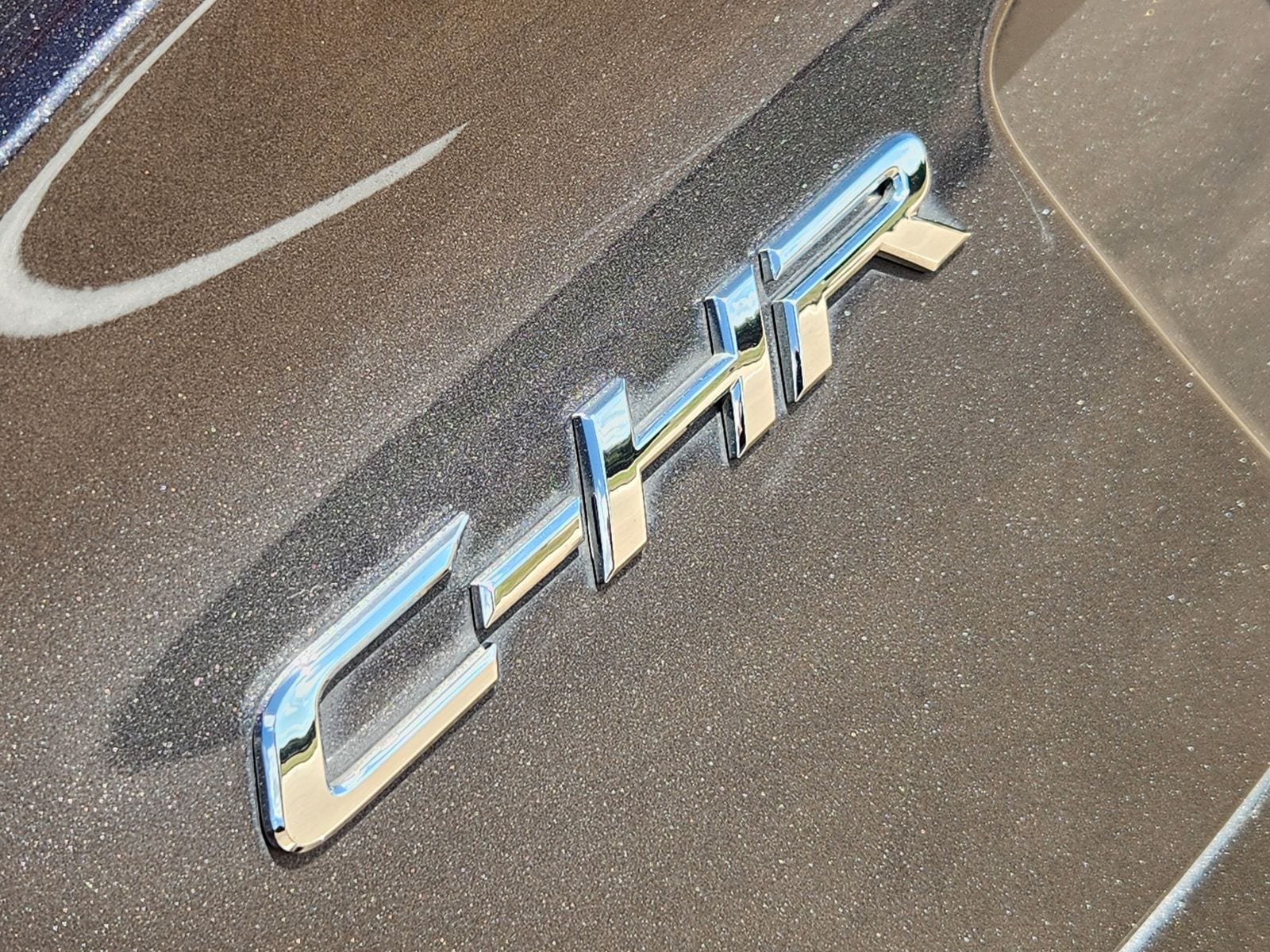 Used 2021 Toyota C-HR LE FWD image 14