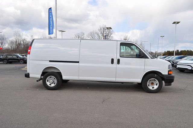 Used 2025 Chevrolet Express 2500 Extended w/ Driver Convenience Package image 2