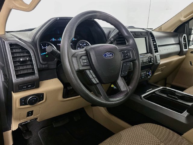 Used 2020 Ford F250 XLT w/ XLT Premium Package RWD image 17