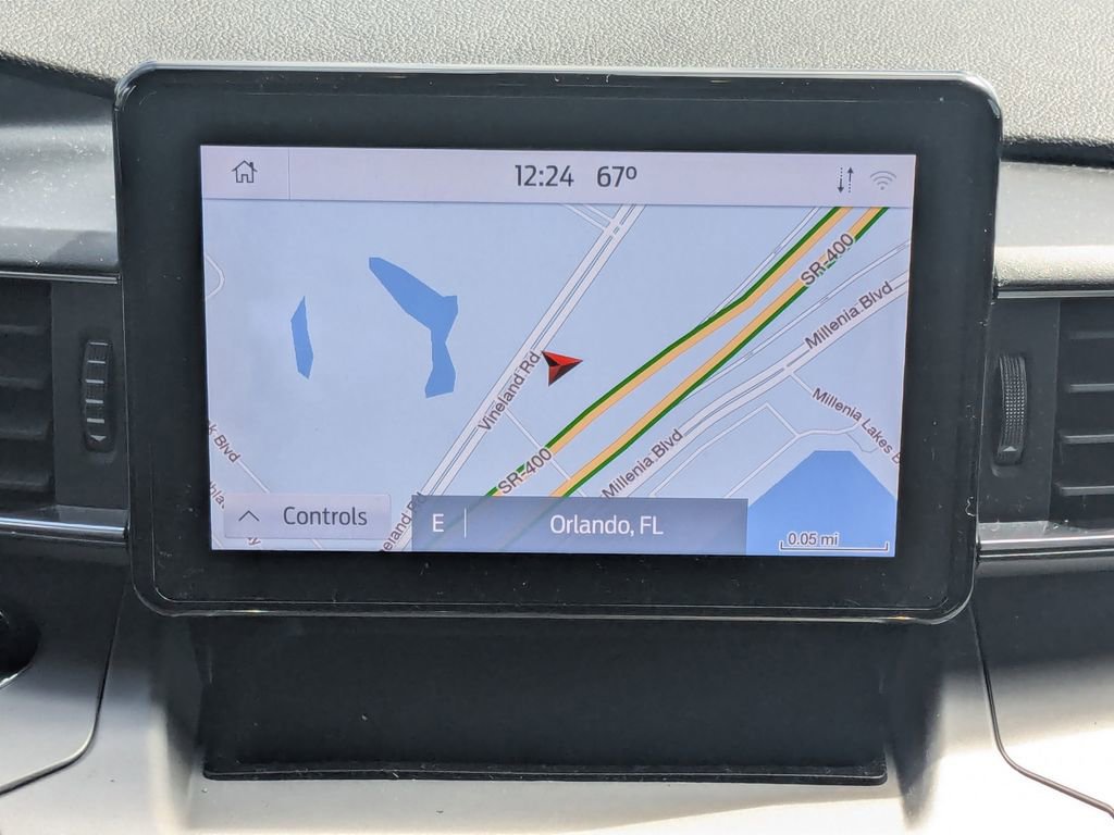 Used 2020 Ford Explorer XLT w/ Equipment Group 202A image 5