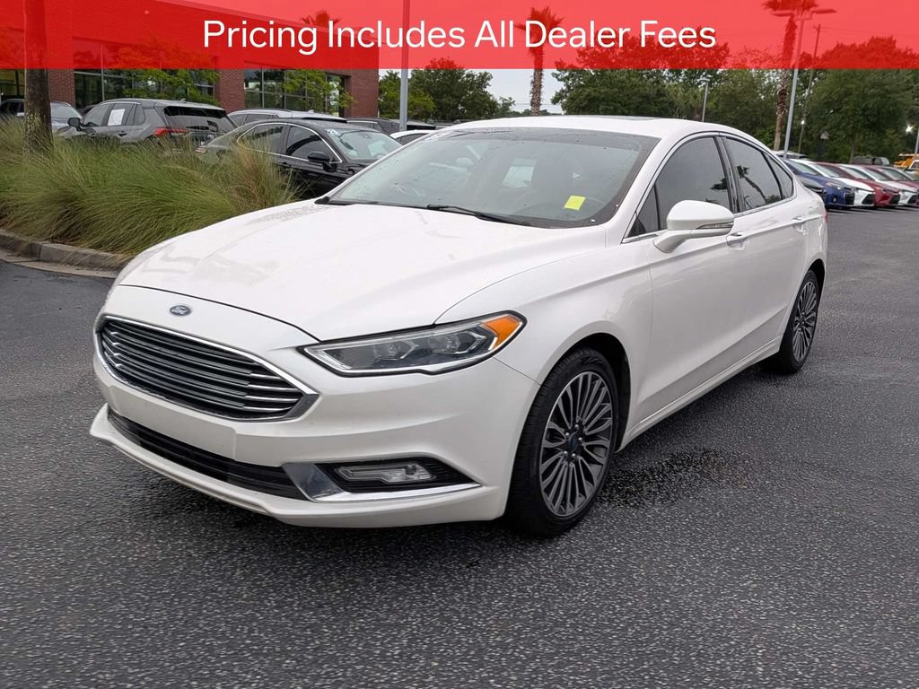 Used 2017 Ford Fusion SE w/ Fusion SE Technology Package FWD image 8