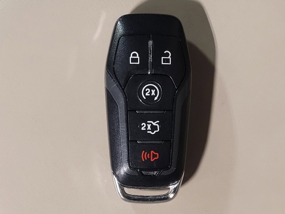 Used 2016 Lincoln MKZ w/ Equipment Group 200A Select FWD image 32