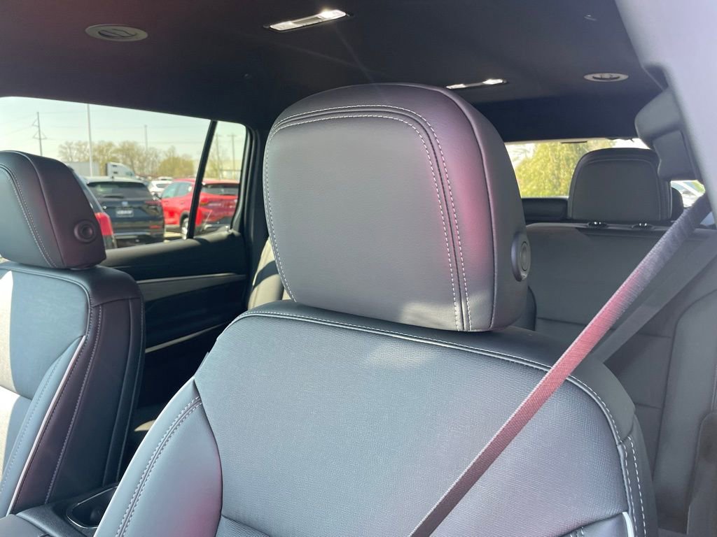 New 2026 Buick Enclave Preferred FWD image 21
