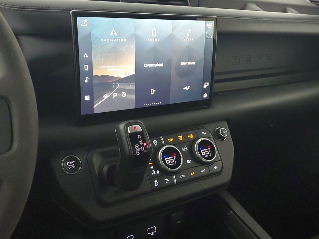 Used 2023 Land Rover Defender 110 Carpathian Edition image 23