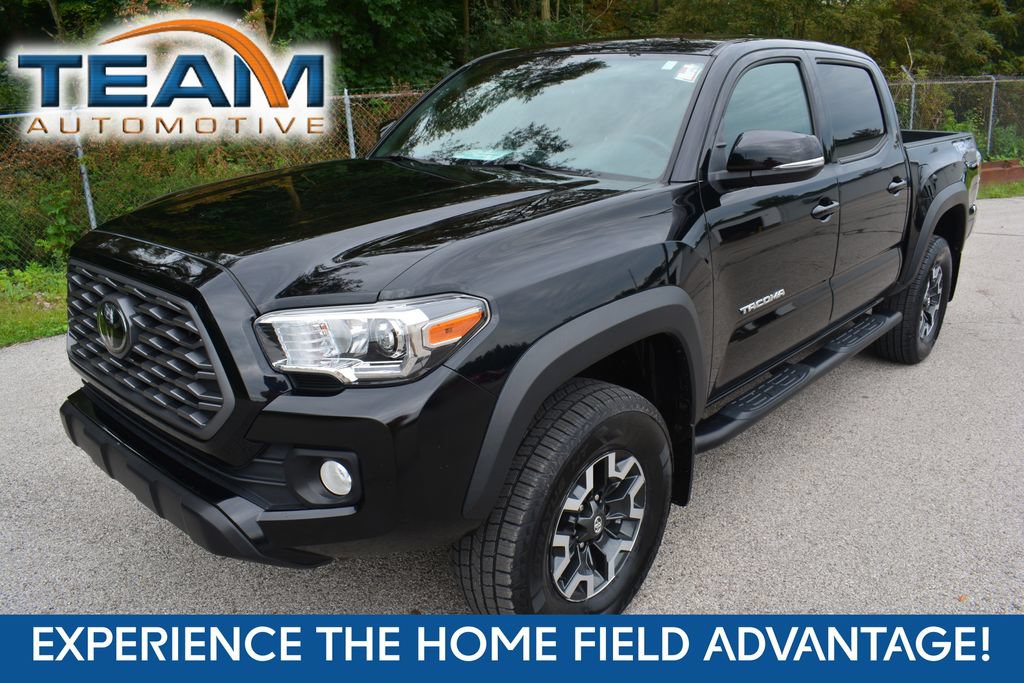 Used 2022 Toyota Tacoma TRD Off-Road AWD/4WD image 1