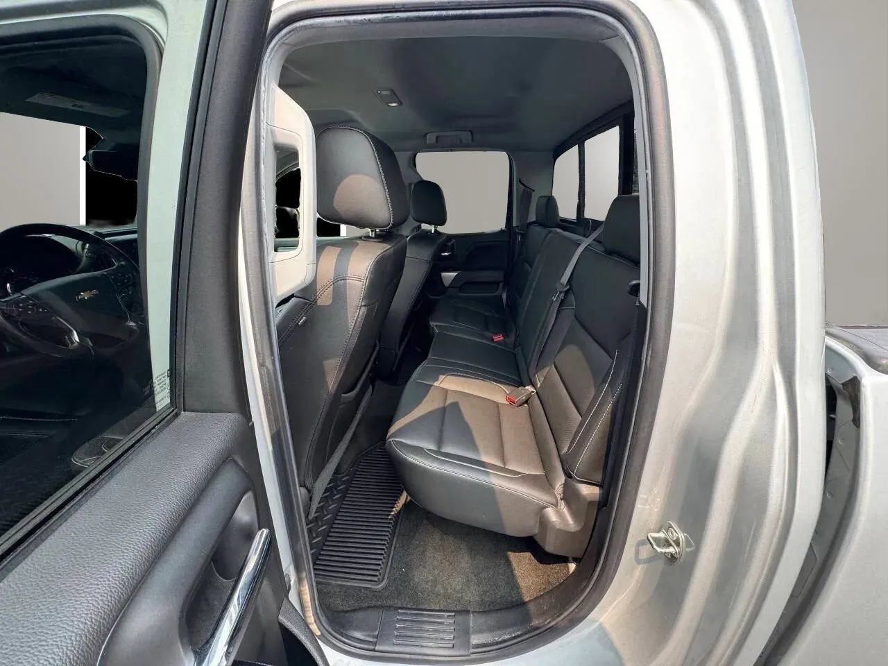 Used 2017 Chevrolet Silverado 1500 LTZ Z71 w/ LTZ Plus Package image 10