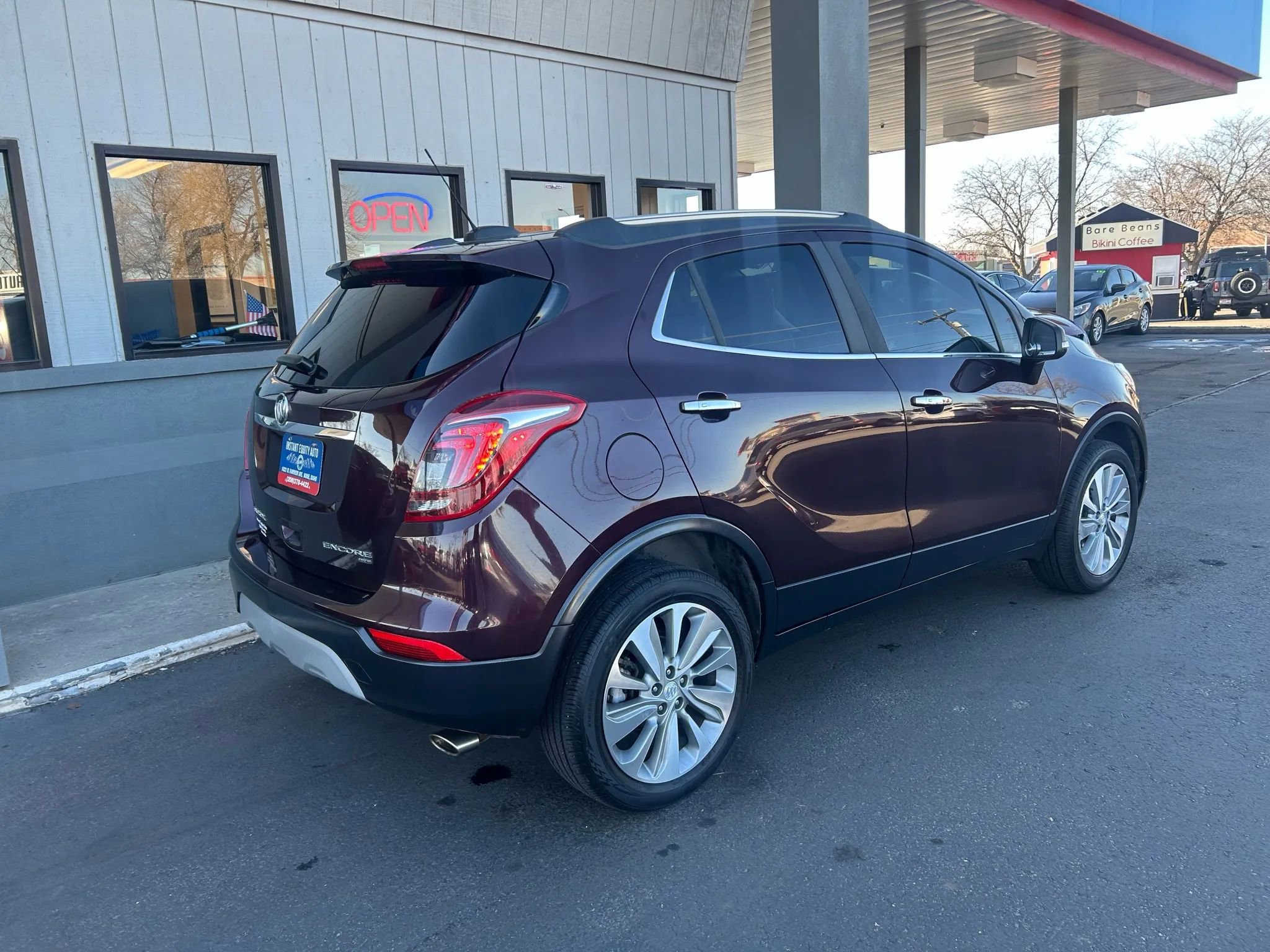 Used 2018 Buick Encore Preferred image 29