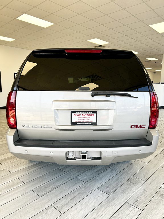 Used 2007 GMC Yukon XL SLE image 8