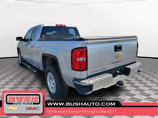 Used 2017 GMC Sierra 1500 SLE w/ SLE Value Package AWD/4WD image 3