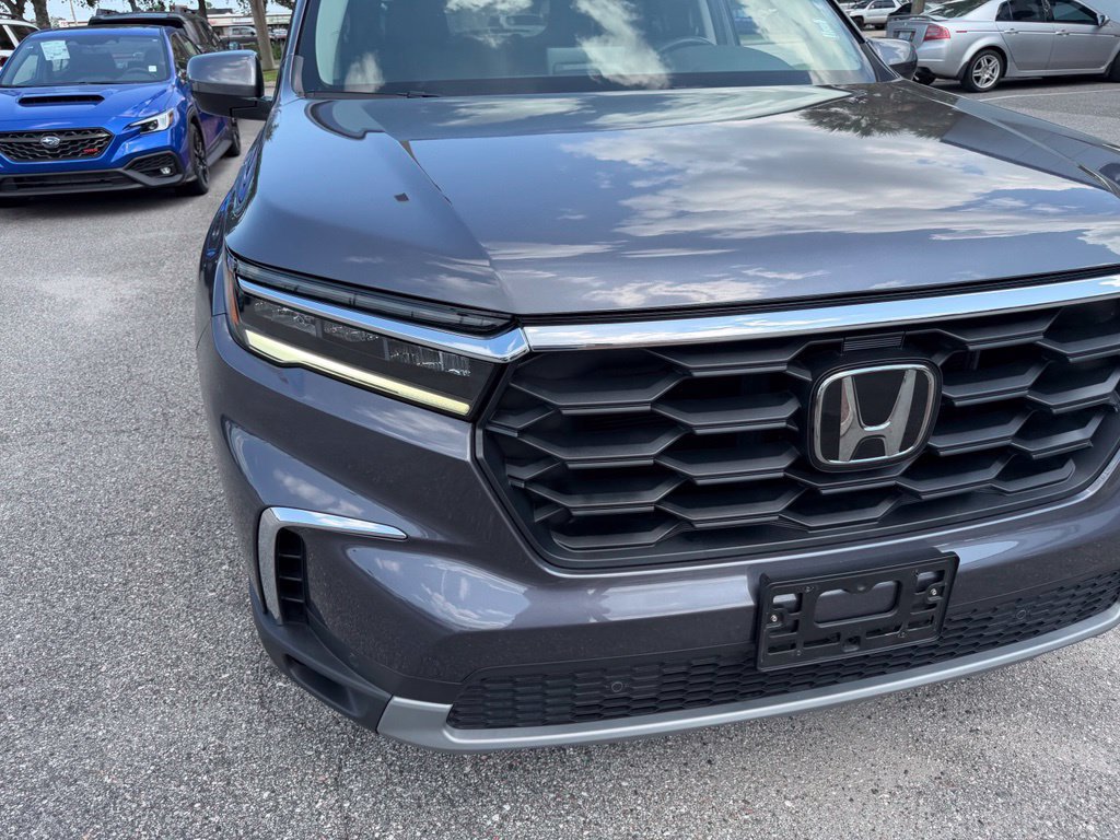 Used 2023 Honda Pilot EX-L image 13