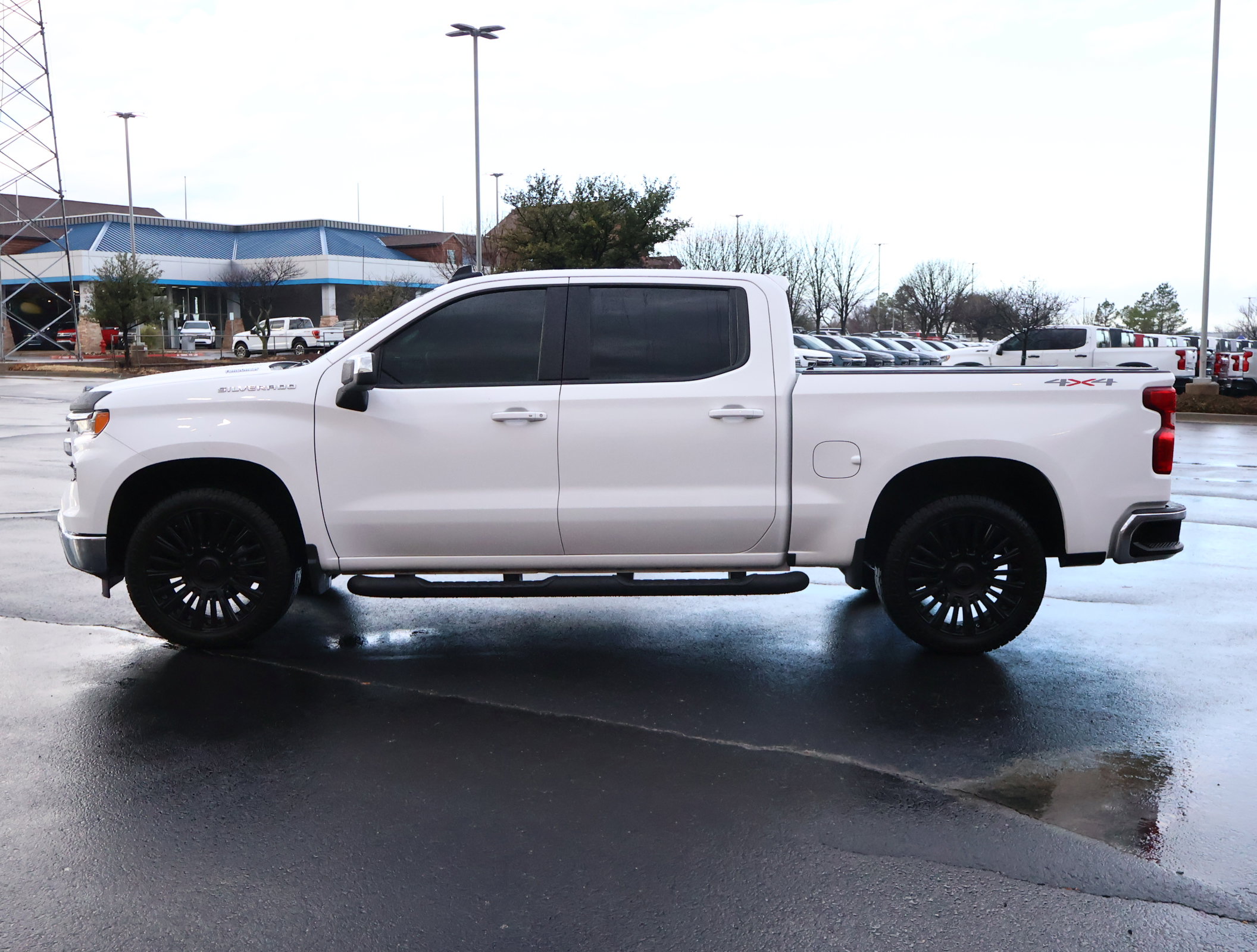 Used 2024 Chevrolet Silverado 1500 LT w/ Protection Package image 32